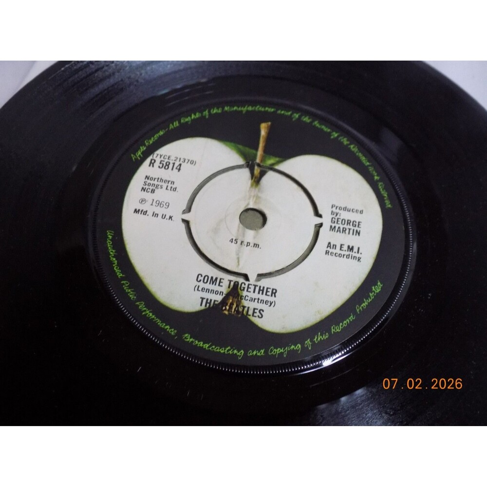 Vintage Beatles Album 45 vinyl album Come Together/ Something
